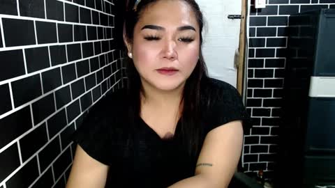 Kitty 3 online show from 6, 3, 2025