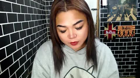 Kitty 3 online show from 12, 3, 2025