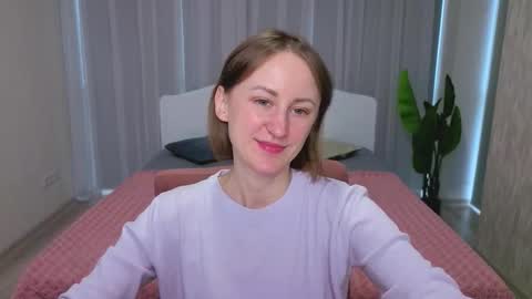 Lily online show from 8, 10, 2025
