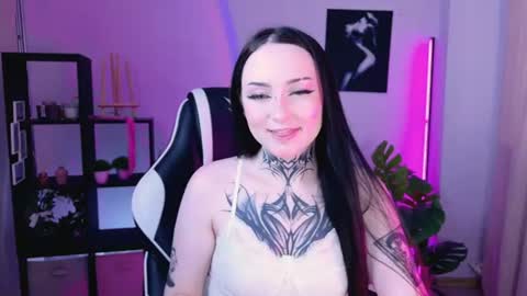 lulumayson online show from 5, 8, 2026