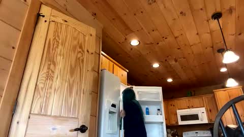 Connie online show from 15, 3, 2026