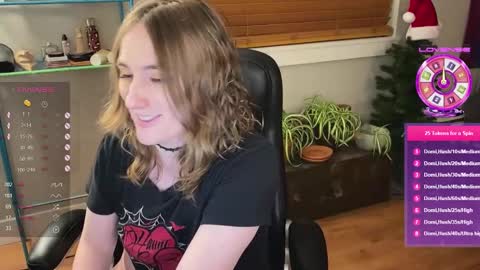 Snapshot of luluv chatting on 15, 12, 2024 Lulu online show from 15, 12, 2024