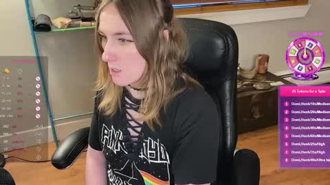 Snapshot of luluv chatting on 19, 2, 2025 Lulu online show from 19, 2, 2025