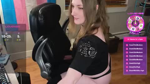 Snapshot of luluv chatting on 26, 10, 2025 Lulu online show from 26, 10, 2025