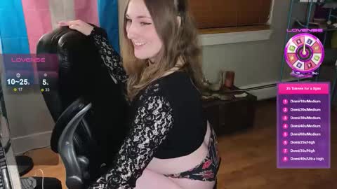 Snapshot of luluv chatting on 29, 10, 2025 Lulu online show from 29, 10, 2025