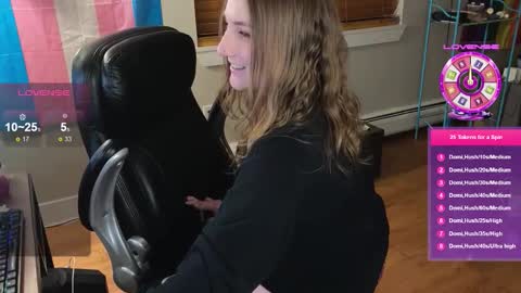 Snapshot of luluv chatting on 25, 11, 2025 Lulu online show from 25, 11, 2025