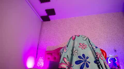 Luly online show from 17, 4, 2026