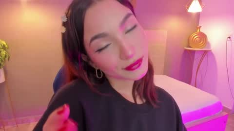 L U M A online show from 24, 9, 2025