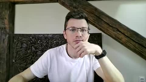 Andrew independent model 2000-0000 CET daily online show from 25, 4, 2026