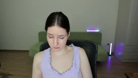 Snapshot of lumina_dark chatting on 30, 4, 2026 Lumi online show from 30, 4, 2026