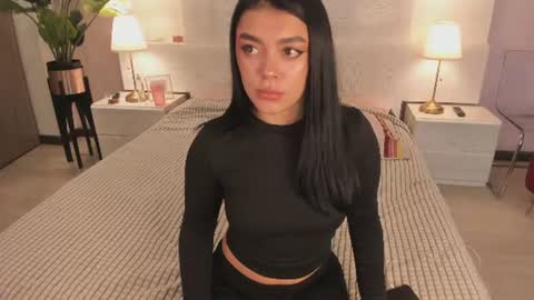 lummii_ online show from 26, 7, 2026