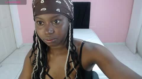 Snapshot of luna253951 chatting on 17, 6, 2026 luna253951 online show from 17, 6, 2026