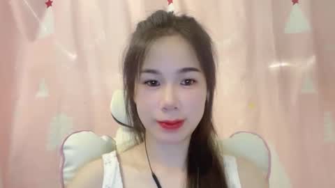 Snapshot of luna4739 chatting on 22, 5, 2026 Luna online show from 22, 5, 2026