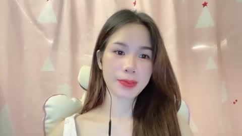Snapshot of luna4739 chatting on 23, 5, 2026 Luna online show from 23, 5, 2026