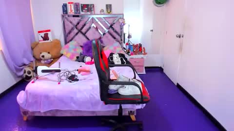 luna_analya online show from 22, 4, 2026