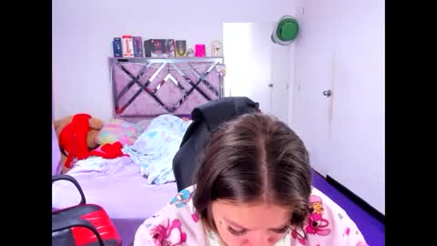 luna_analya online show from 8, 6, 2026