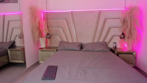 Snapshot of luna_and_axell chatting on 29, 6, 2026 luna_and_axell online show from 29, 6, 2026