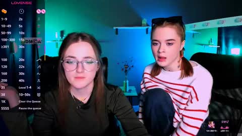 luna_berryy online show from 1, 3, 2025