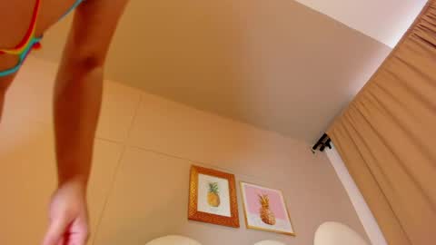 luna_bradley_ online show from 23, 4, 2026