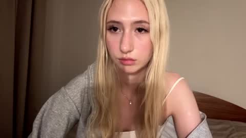 Alise online show from 3, 8, 2026