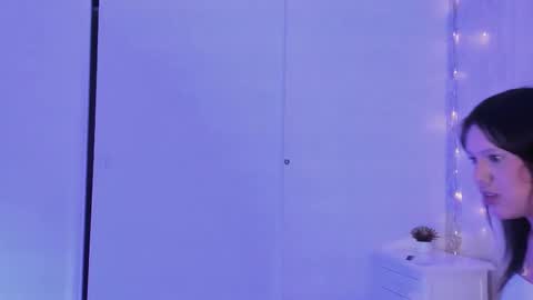 luna_diaz1 online show from 7, 3, 2026