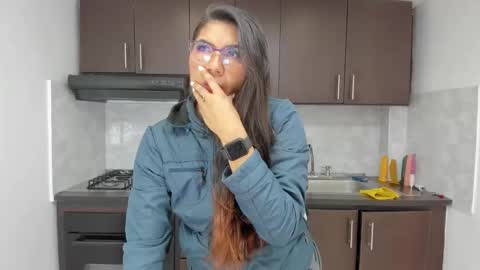Snapshot of luna_dumont chatting on 19, 5, 2026 luna online show from 19, 5, 2026