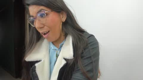Snapshot of luna_dumont chatting on 12, 6, 2026 luna online show from 12, 6, 2026
