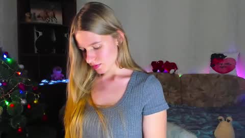 luna_evan online show from 2, 1, 2025