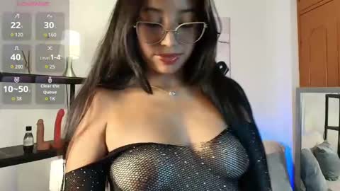 Luna Ferrer online show from 17, 4, 2026