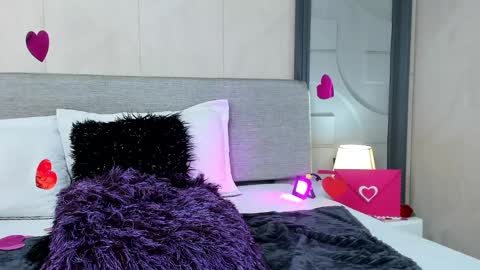  Luna Fioree  online show from 20, 2, 2025