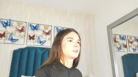 luna forever7 online show from 23, 4, 2026