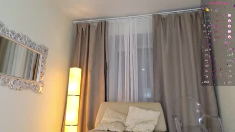 Luna online show from 4, 10, 2025