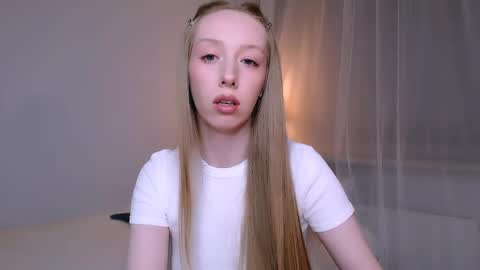 Luna online show from 19, 4, 2026