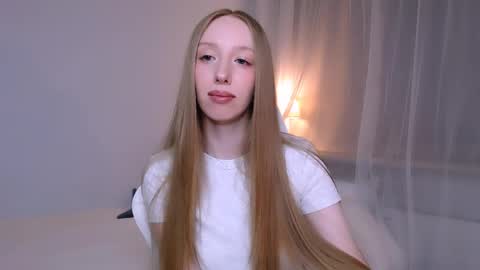 Luna online show from 22, 4, 2026