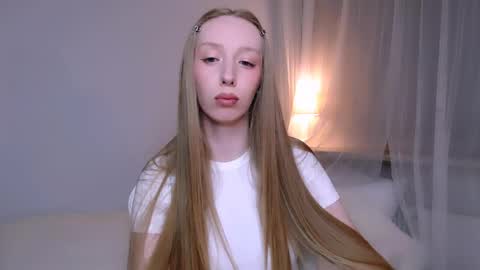 Luna online show from 24, 4, 2026