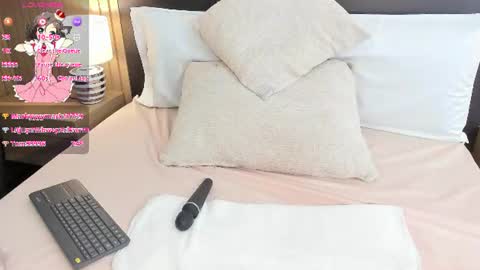 luna_kiss18 online show from 26, 6, 2026