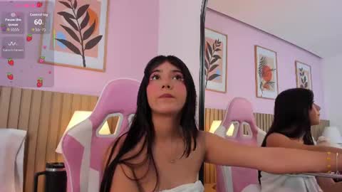 luna_kiss18 online show from 13, 7, 2026