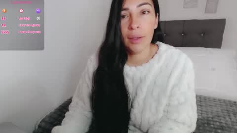 Snapshot of luna_lgomez chatting on 28, 11, 2025 luna online show from 28, 11, 2025