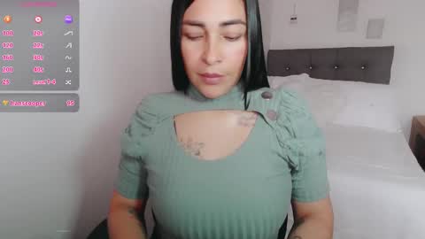 Snapshot of luna_lgomez chatting on 5, 12, 2025 luna online show from 5, 12, 2025