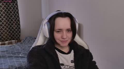 luna_loveeee online show from 26, 4, 2026