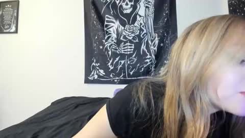 Luna online show from 19, 11, 2025