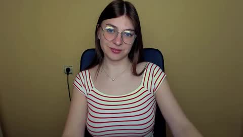 Luna online show from 22, 4, 2026