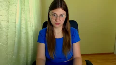 Luna online show from 5, 7, 2026