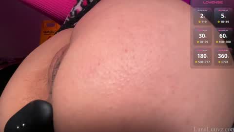 Luna Luuvz online show from 7, 3, 2026