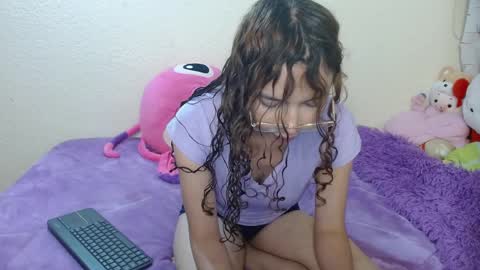 Snapshot of luna_rios69 chatting on 9, 4, 2026 luna_rios69 online show from 9, 4, 2026