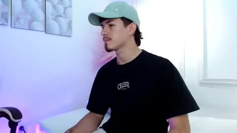 Luna Stanford online show from 21, 9, 2025