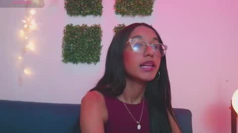 luna_valen online show from 11, 2, 2026