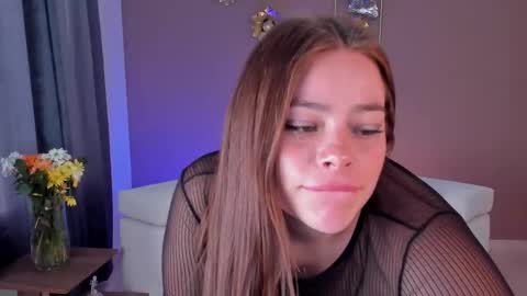 Snapshot of luna_velmont chatting on 3, 3, 2026 LUNA online show from 3, 3, 2026