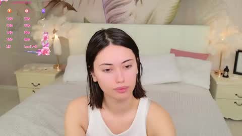 Luna online show from 12, 4, 2026