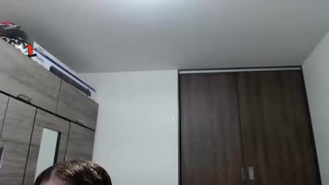 lunaa_sub online show from 17, 9, 2025